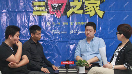 《三口之“家”》訪談現(xiàn)場(chǎng)，本期特約企業(yè)：譽(yù)巢別墅裝飾公司